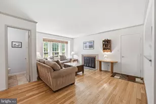 9509 Snyder Mill Ct, Montgomery Village, MD 20886 - Photo 16