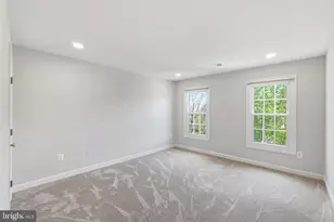 10816 Maplecrest Ln, Potomac, MD 20854 - Photo 20