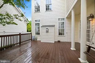 845 Lake Varuna Dr, Gaithersburg, MD 20878 - Photo 8