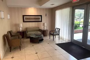 4800 Chevy Chase Dr, Chevy Chase, MD 20815 - Photo 6