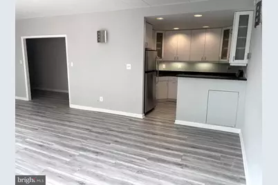 4800 Chevy Chase Drive #508, Chevy Chase, MD 20815 - Photo 22