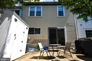 35 County Ct, Gaithersburg, MD 20878 - Photo 14