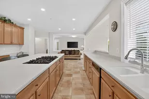 208 Deep Trail Ln, Rockville, MD 20850 - Photo 34