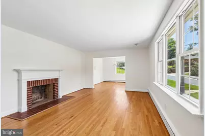 400 Southwest Drive, Silver Spring, MD 20901 - Photo 14