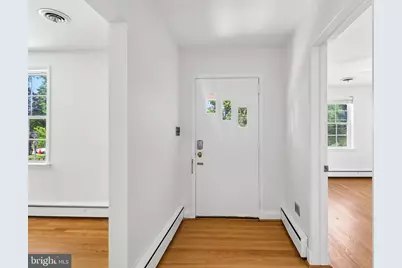 400 Southwest Drive, Silver Spring, MD 20901 - Photo 8