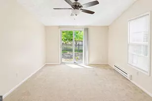 7416 Kilcreggan Terrace, Gaithersburg, MD 20879 - Photo 6