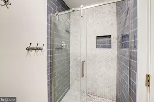 9124 Vendome Dr, Bethesda, MD 20817 - Photo 20