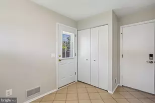 9305 Orchard Brook Dr, Potomac, MD 20854 - Photo 34