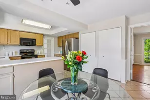 9305 Orchard Brook Dr, Potomac, MD 20854 - Photo 28