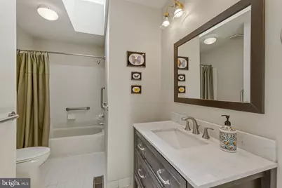 19317 Plummer Drive, Germantown, MD 20876 - Photo 26