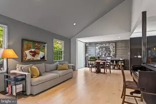 7005 W Greenvale Parkway W, Chevy Chase, MD 20815 - Photo 8