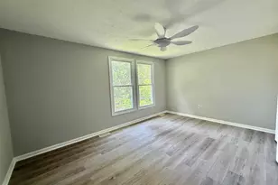 2 Cinnabar Ct, Gaithersburg, MD 20879 - Photo 16