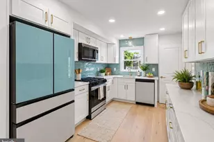 1018 Brice Rd, Rockville, MD 20852 - Photo 4