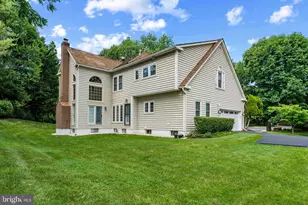 15622 Blackberry Dr, North Potomac, MD 20878 - Photo 6