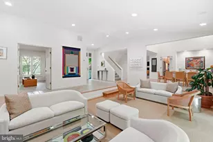 11815 Beekman Pl, Rockville, MD 20854 - Photo 12