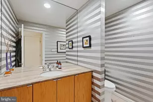 11815 Beekman Pl, Rockville, MD 20854 - Photo 22