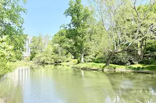 10201 Grosvenor Pl, North Bethesda, MD 20852 - Photo 18