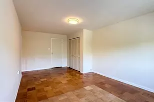 10201 Grosvenor Pl, North Bethesda, MD 20852 - Photo 4