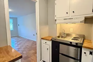 10201 Grosvenor Pl, North Bethesda, MD 20852 - Photo 6