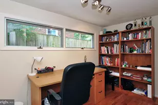 4306 Kentbury Dr, Bethesda, MD 20814 - Photo 8