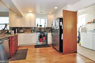 4306 Kentbury Dr, Bethesda, MD 20814 - Photo 14