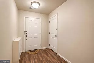 22520 Phillips St, Clarksburg, MD 20871 - Photo 10