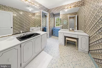 6605 Kenhill Road, Bethesda, MD 20817 - Photo 14