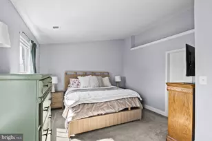 25 Hunters Gate Ct, Silver Spring, MD 20904 - Photo 16