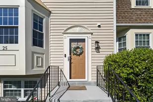 25 Hunters Gate Ct, Silver Spring, MD 20904 - Photo 4