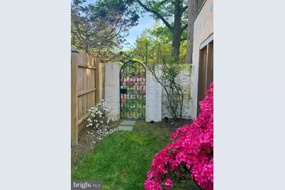 127 Hesketh Street, Chevy Chase, MD 20815 - Photo 2