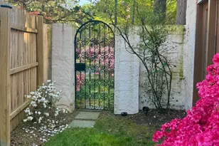 127 Hesketh St, Chevy Chase, MD 20815 - Photo 2