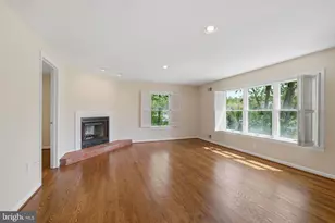1429 Longhill Dr, Rockville, MD 20854 - Photo 38