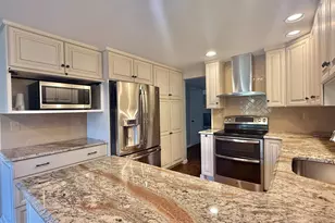 1429 Longhill Dr, Rockville, MD 20854 - Photo 16