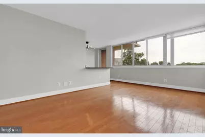 1220 Blair Mill Road #503, Silver Spring, MD 20910 - Photo 4