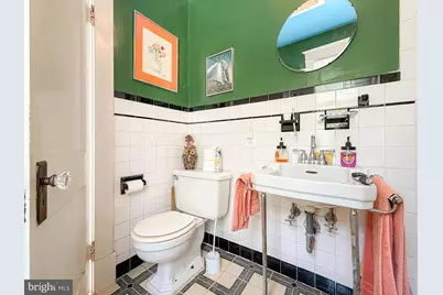 25 Maryland Avenue, Gaithersburg, MD 20877 - Photo 50