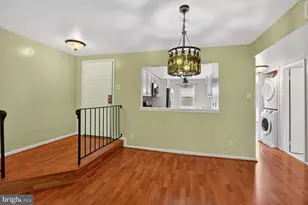 15 Pickering Ct, Germantown, MD 20874 - Photo 2