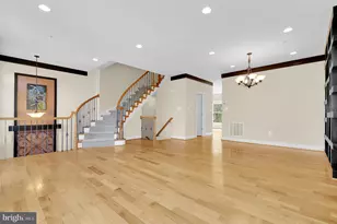 10312 Potomac Corner Dr, Rockville, MD 20850 - Photo 2