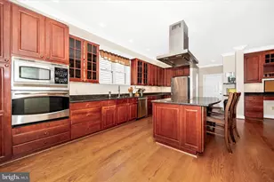 10502 Parkwood Dr, Kensington, MD 20895 - Photo 10