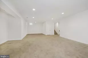 17511 Toboggan Ln, Rockville, MD 20855 - Photo 36