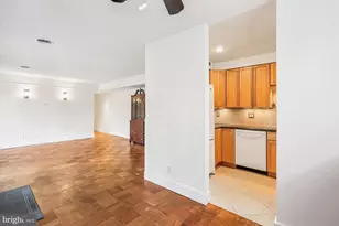 921 Prospect St, Takoma Park, MD 20912 - Photo 8