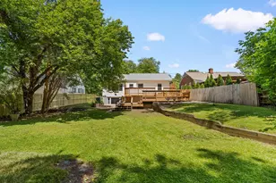 8 Oak Ave, Gaithersburg, MD 20877 - Photo 22