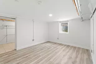 8 Oak Ave, Gaithersburg, MD 20877 - Photo 16