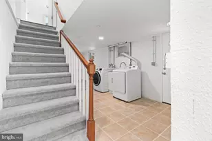 8 Oak Ave, Gaithersburg, MD 20877 - Photo 14