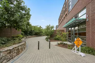 139 Hesketh St, Chevy Chase, MD 20815 - Photo 58