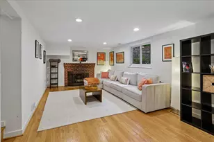 139 Hesketh St, Chevy Chase, MD 20815 - Photo 30
