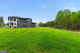 17009 Hughes Rd, Poolesville, MD 20837 - Photo 8