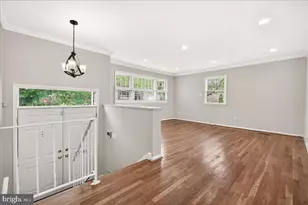 11905 Hunters Ln, Rockville, MD 20852 - Photo 8