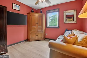 5505 McKinley St, Bethesda, MD 20817 - Photo 18