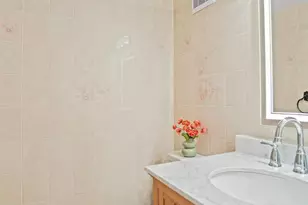 6607 Lone Oak Dr, Bethesda, MD 20817 - Photo 24