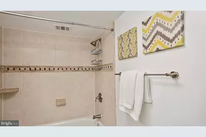 10 Monroe Street #302, Rockville, MD 20850 - Photo 16